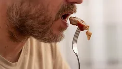 Welk vlees is gezonder voor mensen van 65 jaar en ouder? Onthoud dit eens en voor altijd