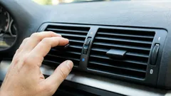 Hoeveel brandstof ‘vreet’ de airco van een auto? Experts ontkrachten de grootste mythe